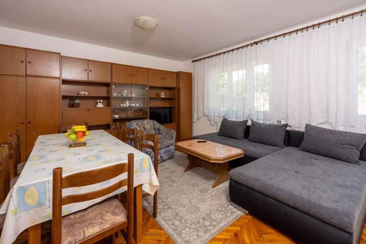 Four-Bedroom Apartment In Crikvenica II Eksteriør billede